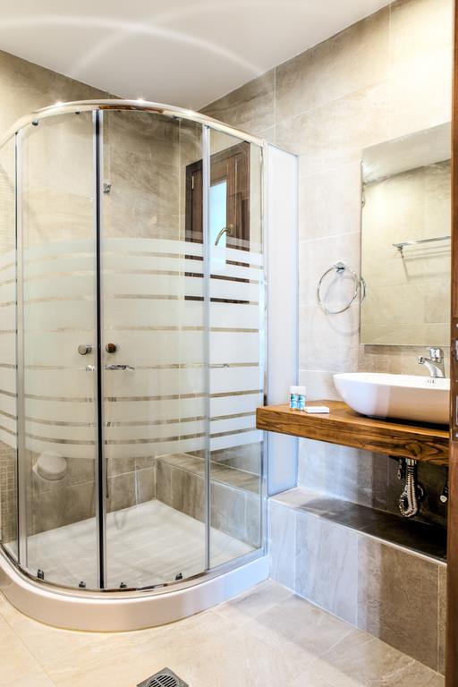 To Mpalkoni Hotel Horeftó Szoba fotó